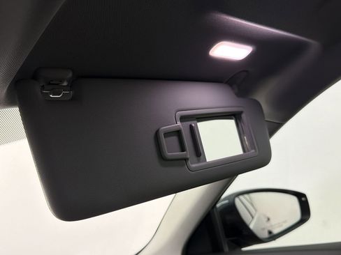 Used 2025 Audi Q5 Premium Plus w/ Premium Plus image 30