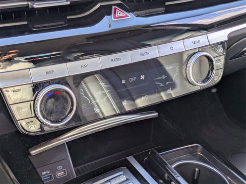 Used 2023 Genesis G80 2.5T image 22