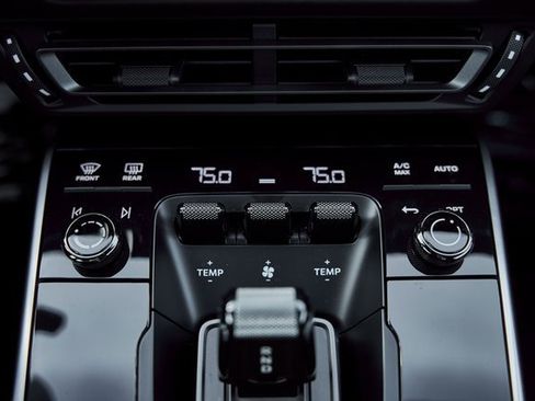 Used 2024 Porsche 911 Turbo image 62