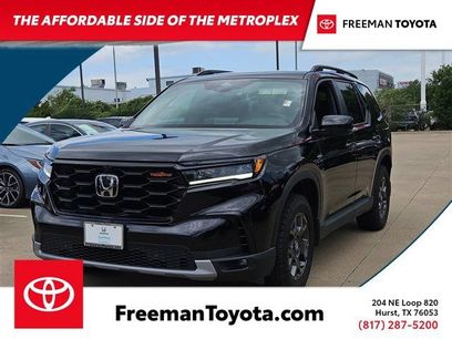 Used 2025 Honda Pilot TrailSport