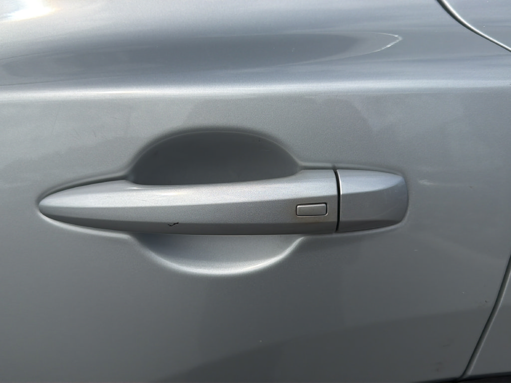 Certified 2025 Nissan Pathfinder SL FWD image 55