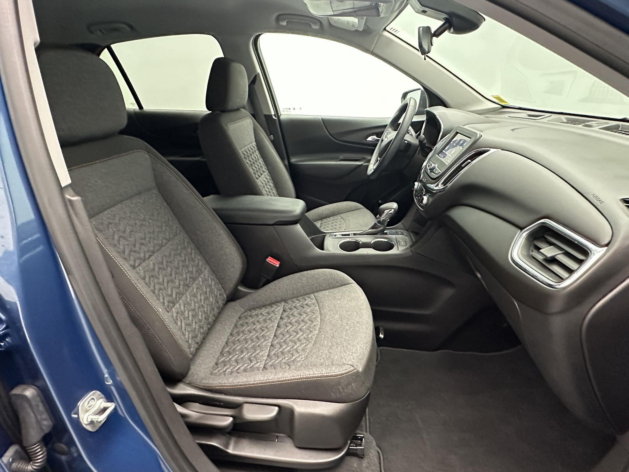 Certified 2024 Chevrolet Equinox LT AWD/4WD image 23