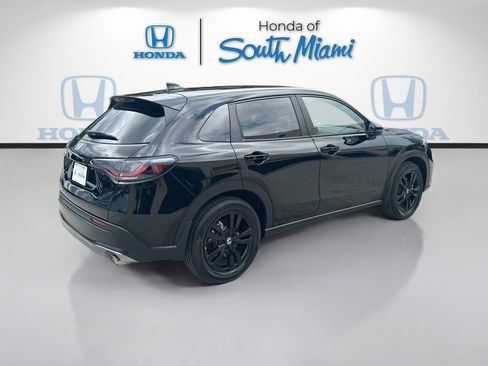 Certified 2026 Honda HR-V Sport image 7