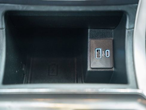 Used 2022 Ford Edge ST-Line image 26