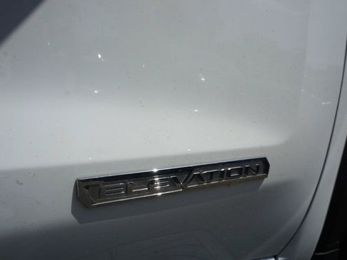 Used 2020 GMC Sierra 1500 Elevation w/ Elevation Value Package AWD/4WD image 4