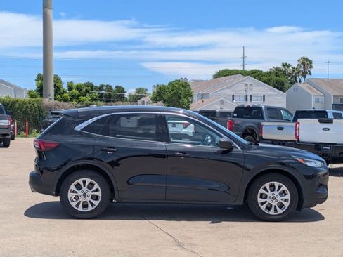 Used 2024 Ford Escape Active FWD image 4