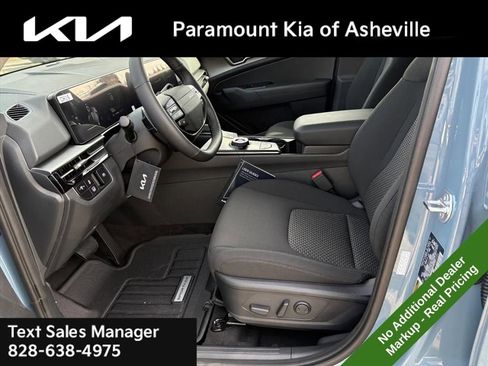 New 2026 Kia Sportage S image 16