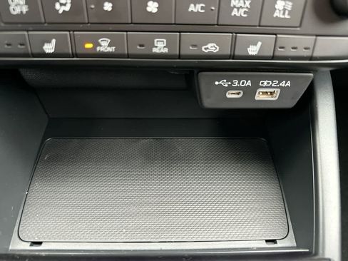 New 2026 Subaru Outback Premium image 31