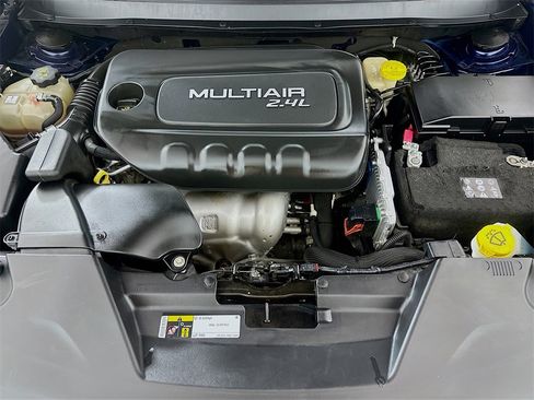 Used 2016 Jeep Cherokee Sport w/ Cold Weather Group image 31