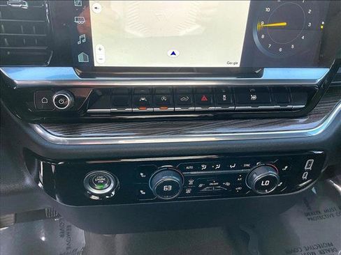 Used 2024 Chevrolet Silverado 1500 LT RWD image 23