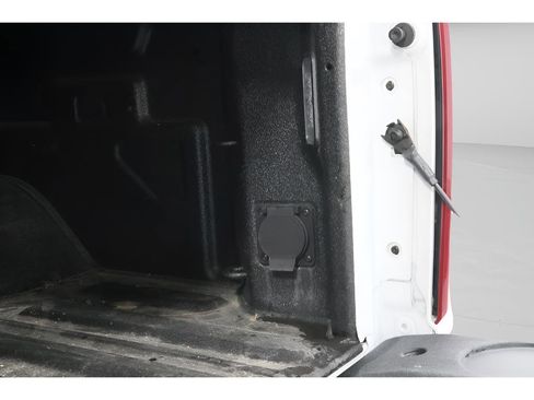 Used 2024 Chevrolet Silverado 2500 High Country image 39