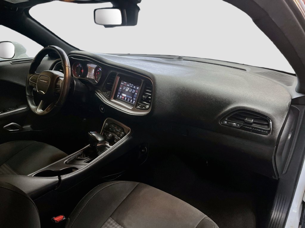 Used 2019 Dodge Challenger R/T RWD image 26