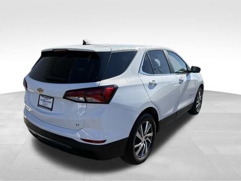Used 2024 Chevrolet Equinox LT w/ LPO, Floor Liner Package image 5