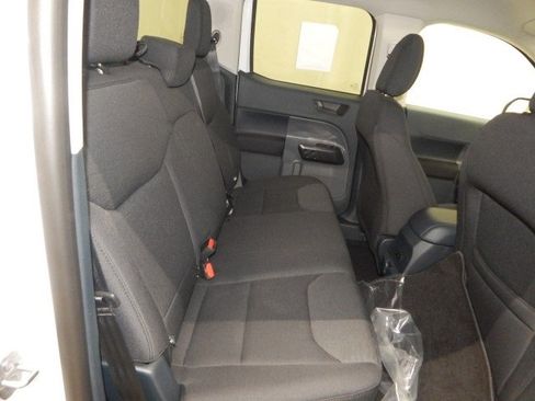 New 2025 Ford Maverick XL w/ Equipment Group 102A image 17