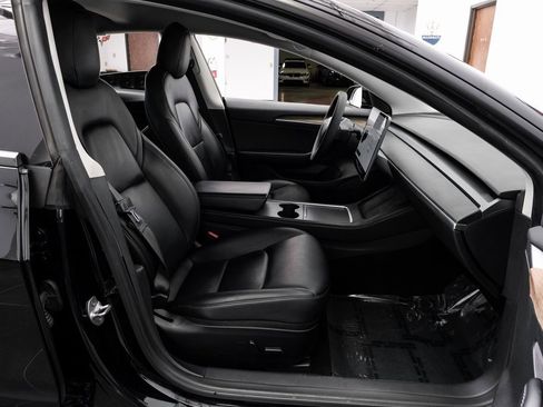 Used 2022 Tesla Model 3 Long Range image 40