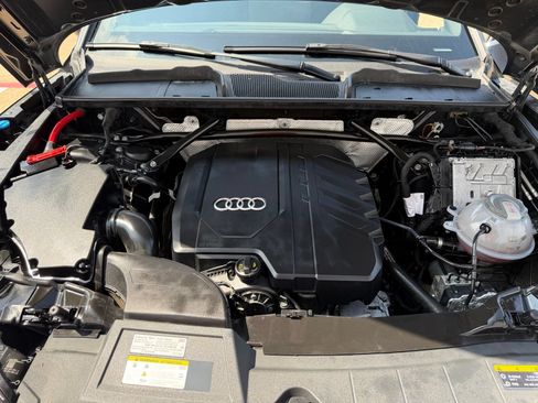 Used 2023 Audi Q5 2.0T Premium w/ Convenience Package AWD/4WD image 26