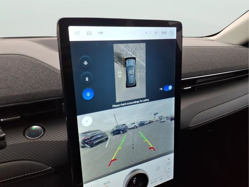 Used 2023 Ford Mustang Mach-E Premium image 22