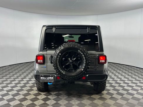Used 2023 Jeep Wrangler Unlimited image 8