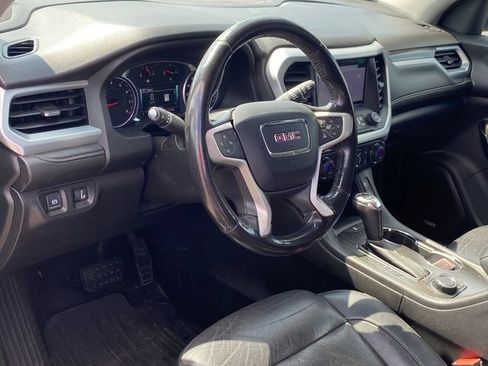 Used 2019 GMC Acadia SLT AWD/4WD image 4