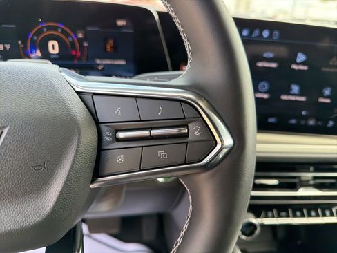 New 2026 Chevrolet Traverse LT w/ Enhanced Driving Package FWD image 25