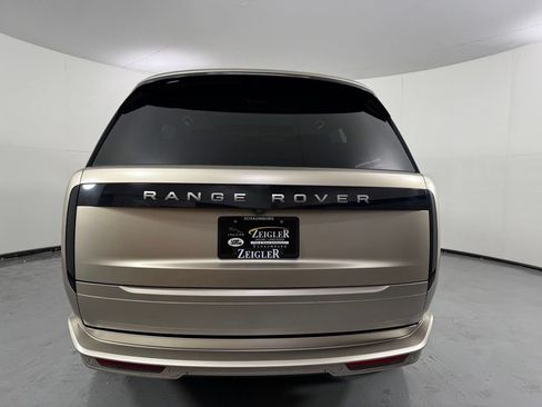 Used 2023 Land Rover Range Rover Long Wheelbase SE AWD/4WD image 7