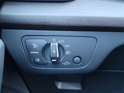 Used 2024 Audi Q5 2.0T Premium Plus image 13