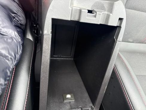 Used 2024 Chevrolet Equinox RS w/ LPO, Floor Liner Package AWD/4WD image 29