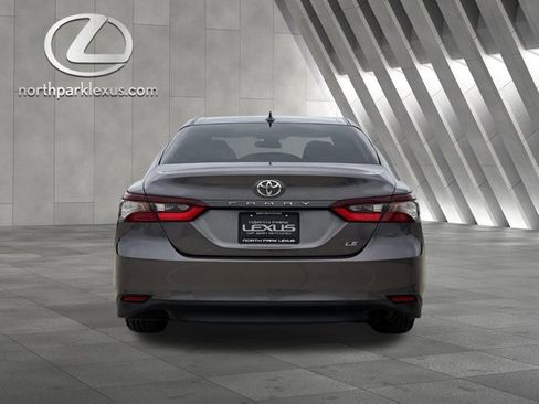 Used 2024 Toyota Camry LE FWD image 27