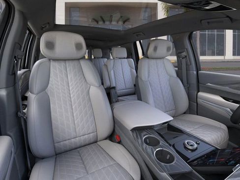 New 2026 Cadillac Escalade IQL Luxury image 16