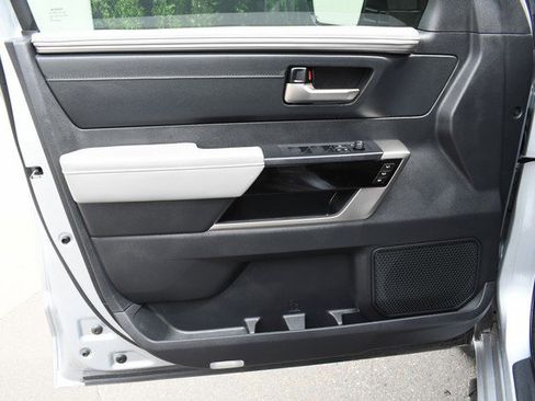 Used 2022 Toyota Tundra Limited image 13