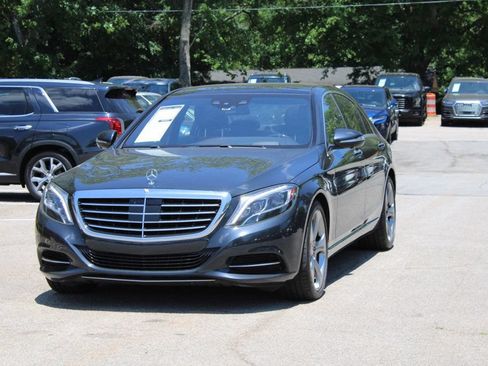 Used 2016 Mercedes-Benz S 550 Sedan image 3