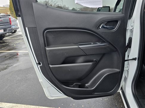 Used 2018 Chevrolet Colorado LT image 21