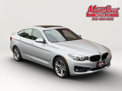 Used 2017 BMW 330i Gran Turismo xDrive AWD/4WD image 1