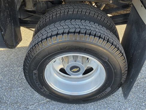 Used 2019 Chevrolet Silverado 3500 High Country w/ Duramax Plus Package image 42