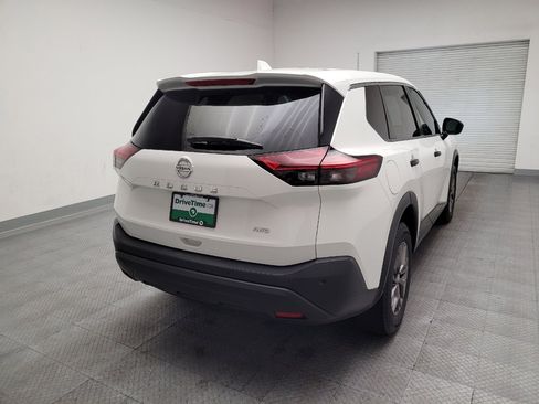Used 2021 Nissan Rogue S AWD/4WD image 7