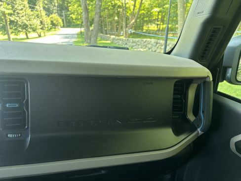 Used 2022 Ford Bronco Wildtrak AWD/4WD image 21