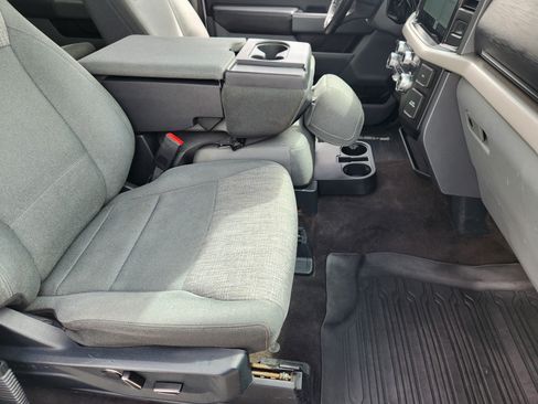 Used 2021 Ford F150 XLT w/ Equipment Group 302A High AWD/4WD image 15