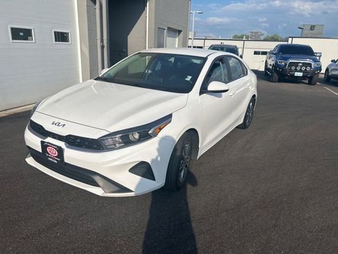 Used 2023 Kia Forte LXS FWD image 1