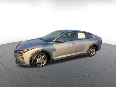 Used 2025 Kia K4 FWD image 7