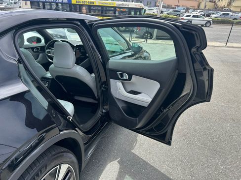 Used 2024 Polestar Polestar 2 AWD/4WD image 36