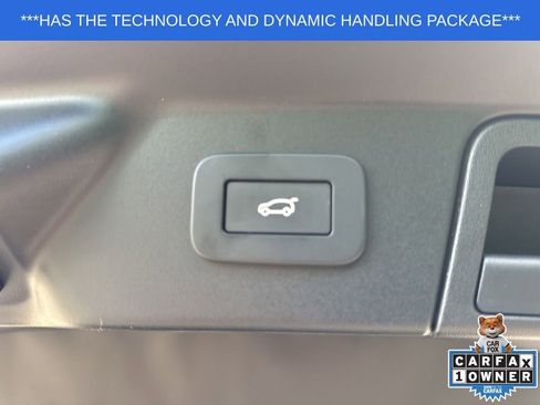 Used 2025 Land Rover Range Rover Velar Dynamic SE image 30