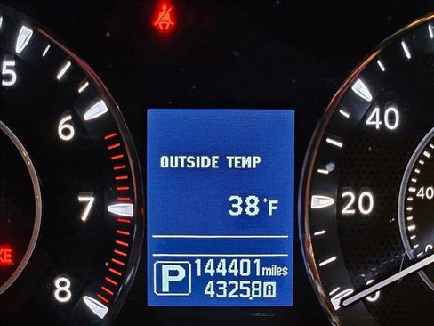 Used 2018 Nissan Armada Platinum w/ Captain Seat Package image 16