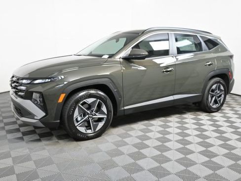 New 2026 Hyundai Tucson SEL image 2