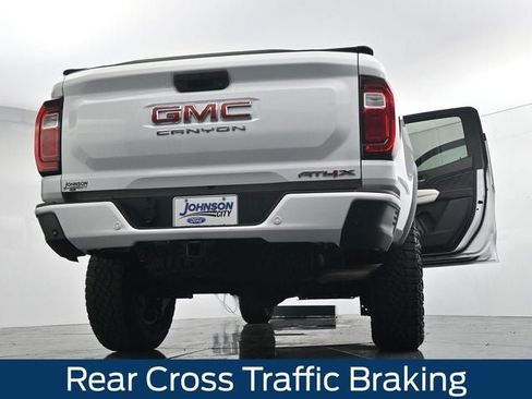 Used 2024 GMC Canyon AT4X AWD/4WD image 43