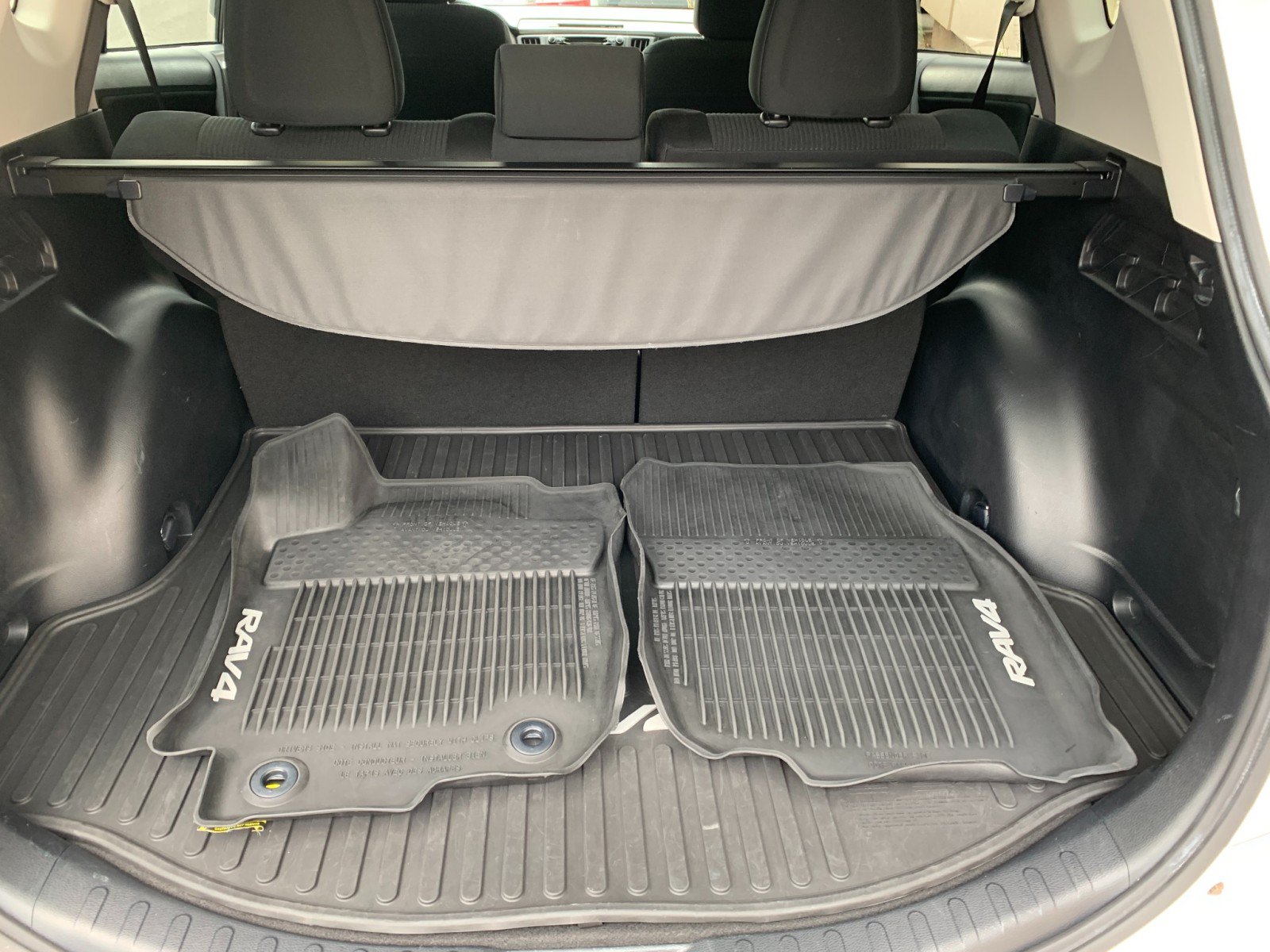 Used 2017 Toyota RAV4 LE w/ All Weather Liner Package AWD/4WD image 9