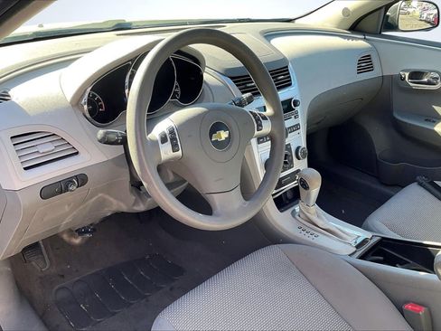 Used 2011 Chevrolet Malibu LS image 14