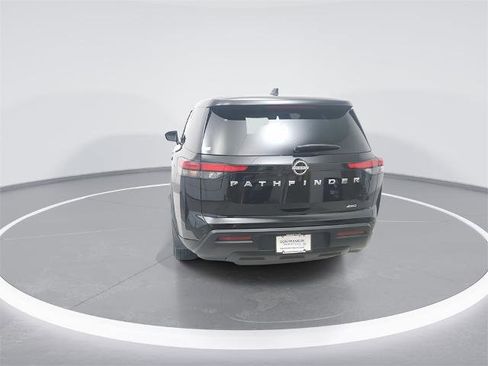 Certified 2023 Nissan Pathfinder S image 6