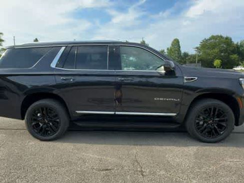 New 2026 GMC Yukon Denali AWD/4WD image 9