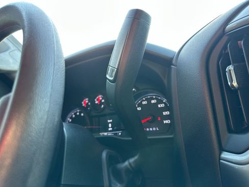 Used 2024 Chevrolet Silverado 2500 Custom image 26