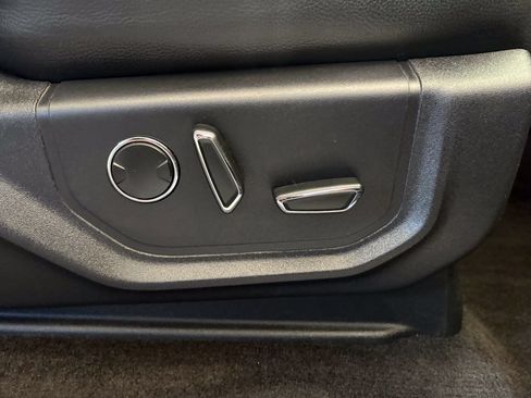 Used 2015 Ford F150 Lariat AWD/4WD image 31